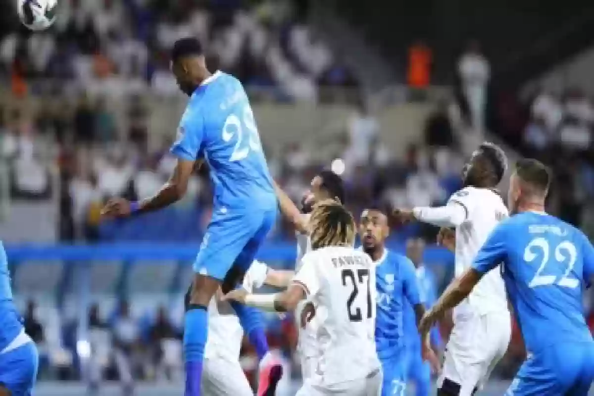 أسلوبه لا يناسب الزعيم .. الهريفي يصعق بديل الهلال بكلمات قاسية. 