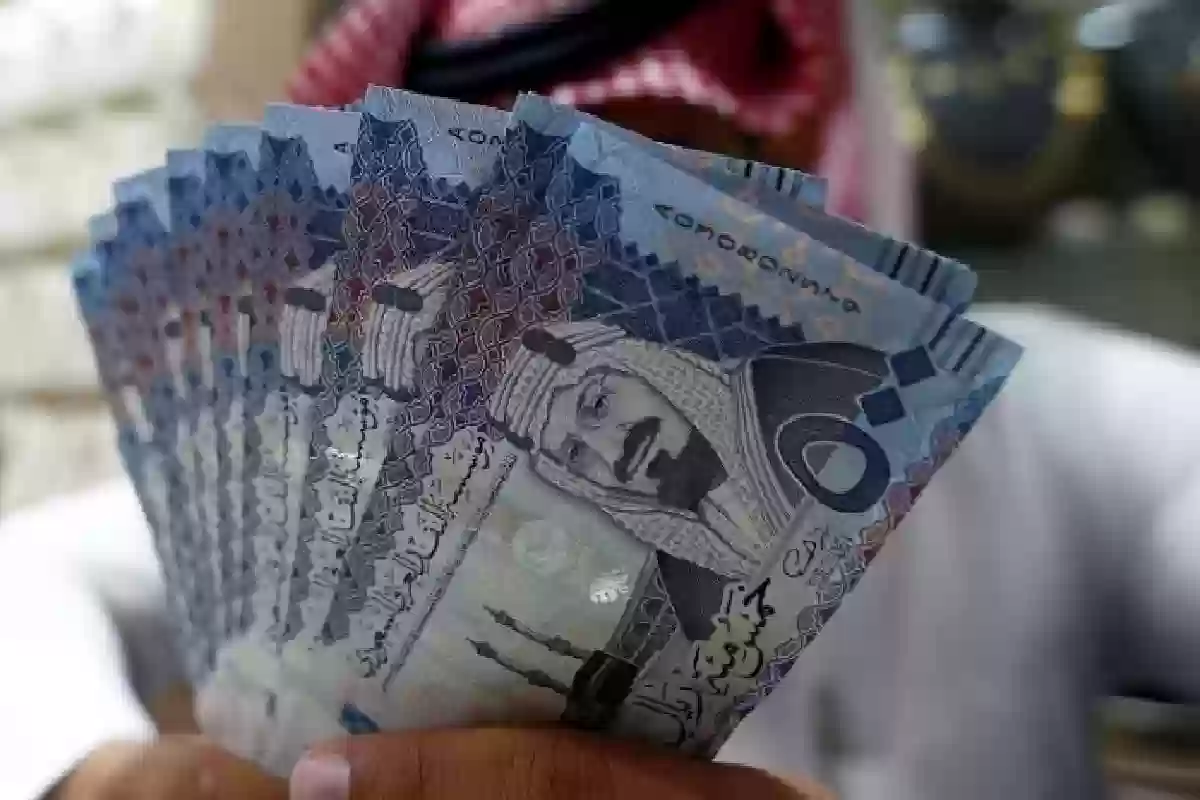 عاجل| مكرمة ملكية لعيد الأضحى وعفو عن سجناء الحق العام و 300 ريال للمعاشات.