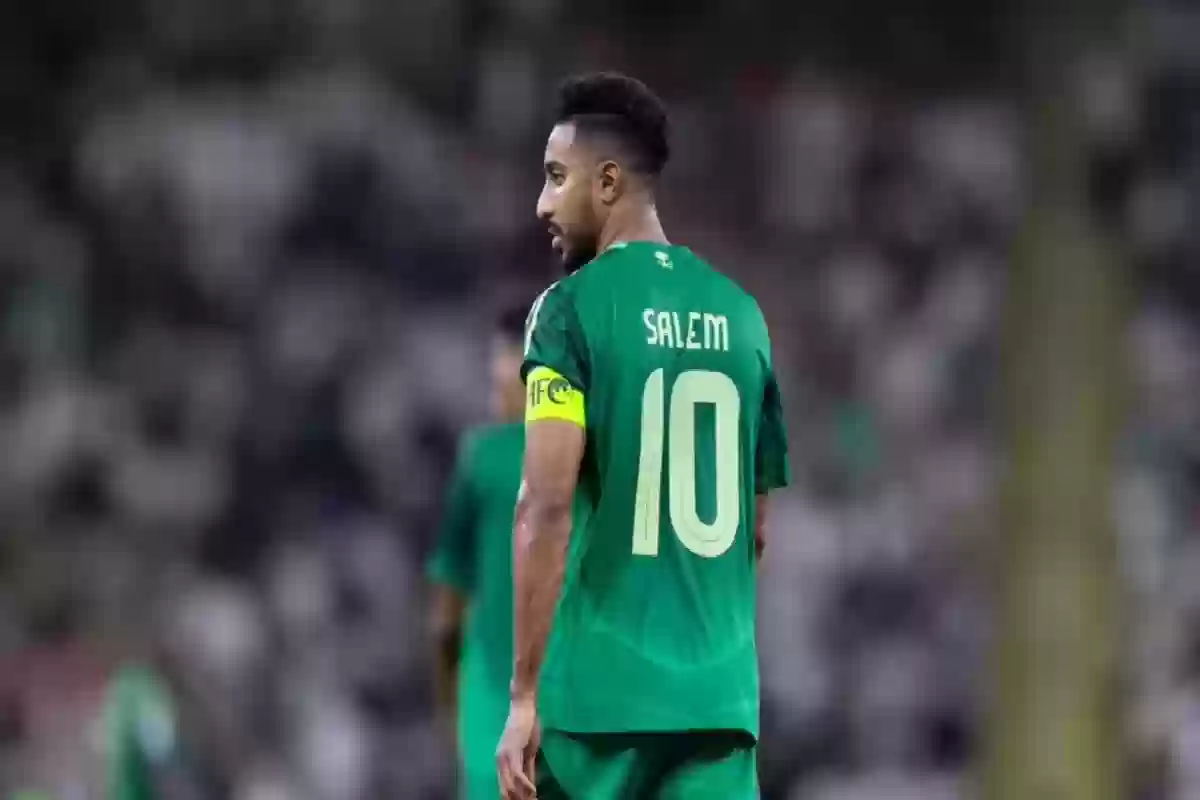 السهلي يفاجئ نجم الهلال ويؤكد .. اعتزال سالم الدوسري. 