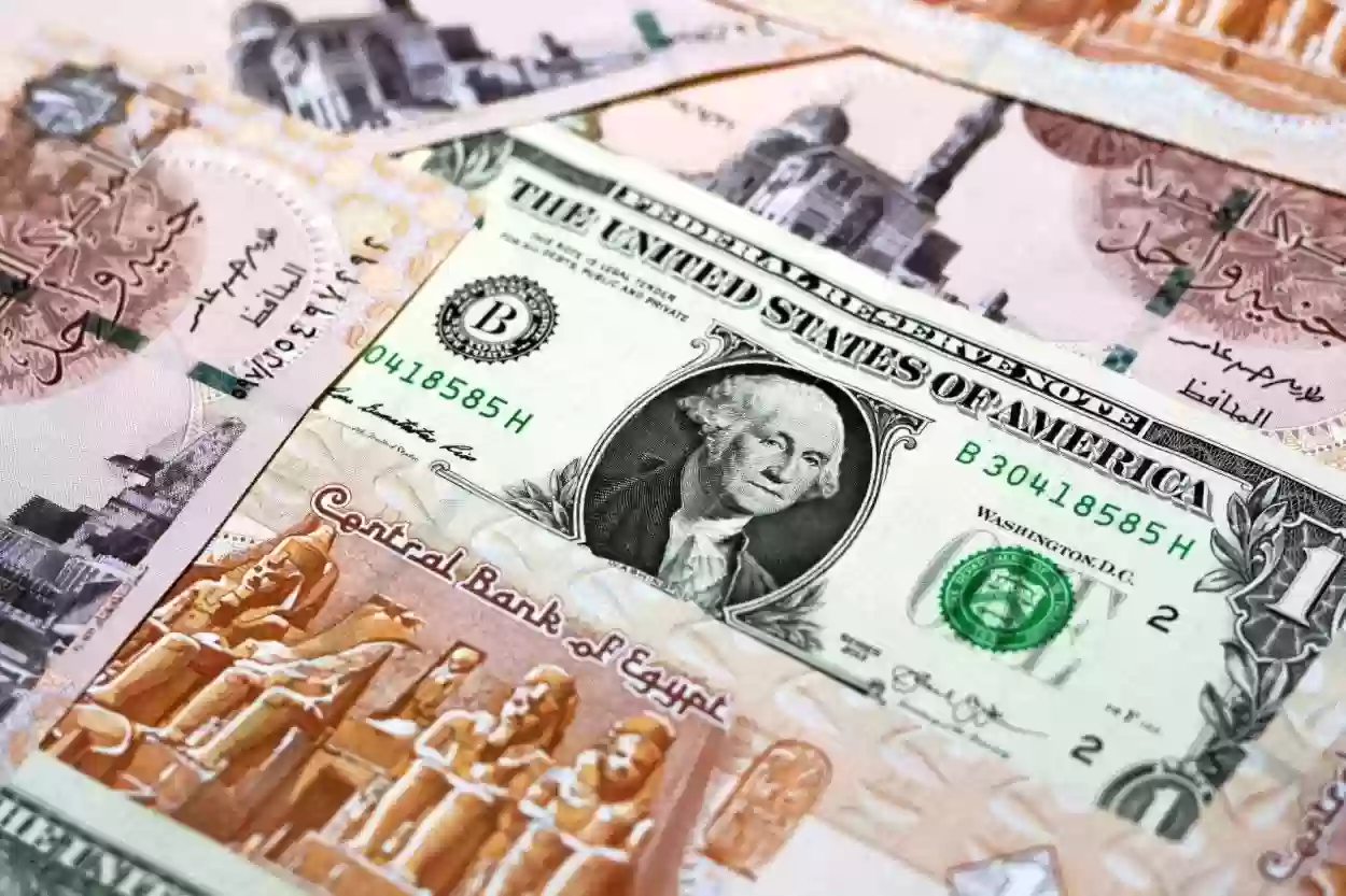 ارتفاع كبير في سعر صرف الدولار الأمريكي في الأسواق السوداء