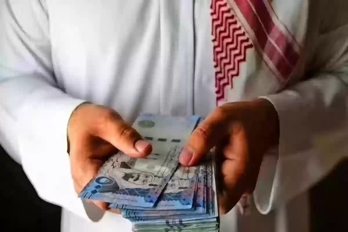 وزارة المالية السعودية توضح حقيقة تبكير صرف رواتب أكتوبر لهذا الموعد!!