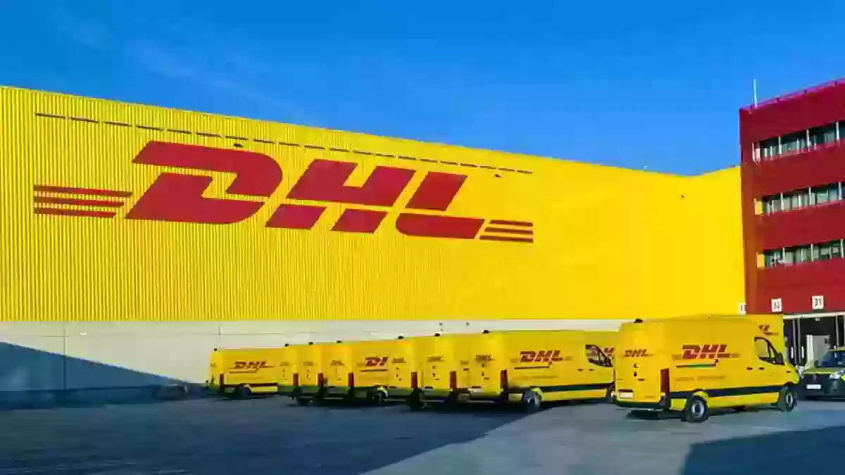 هل تقوم DHL بالتخليص الجمركي؟