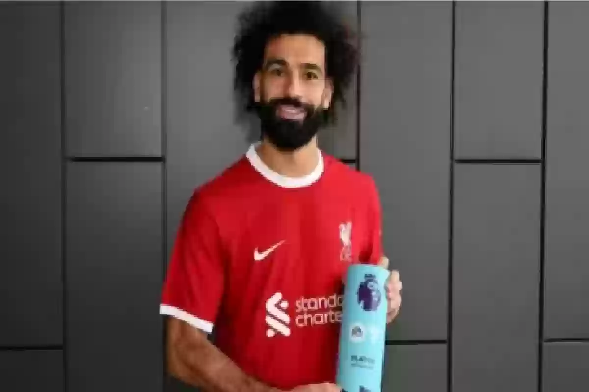 عاجل| محمد صلاح يحسم موقفه من اللعب في ليفربول.