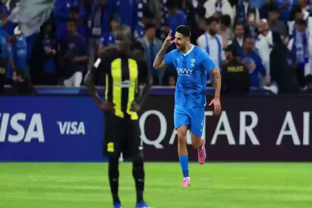 تغيير مفاجئ يربك حسابات الهلال والاتحاد .. بقرار من رابطة المحترفين.